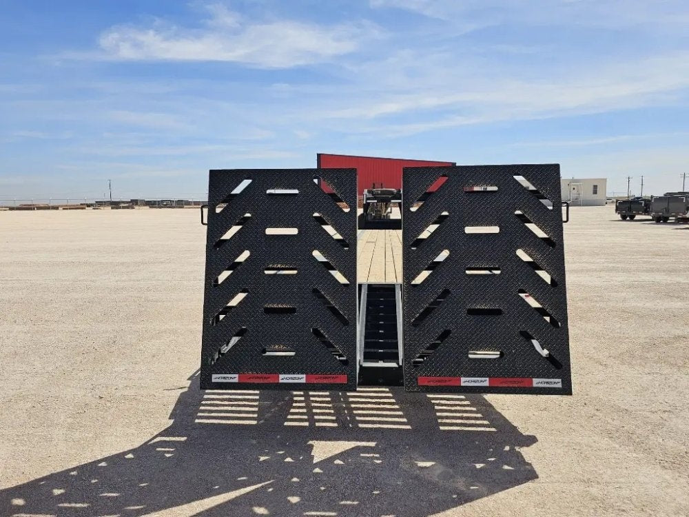 40' Horizon FHZ Gooseneck Dual Wheel Deckover Trailer Mega Ramps - (2) 12K Axles 13073