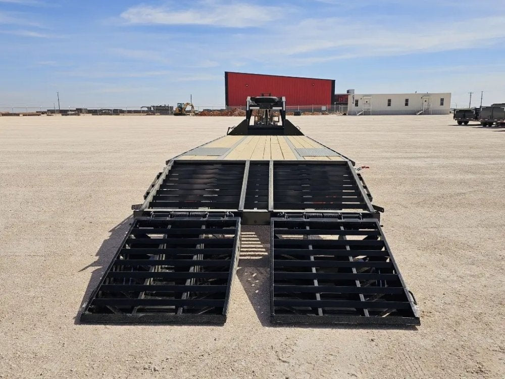 30' Horizon FHZ Gooseneck Dual Wheel Deckover Trailer Mega Ramps - (2) 10K Axles 16430