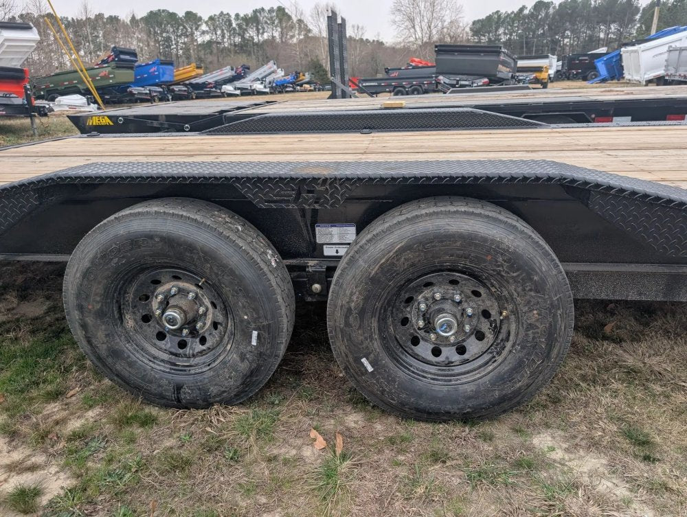 Horizon EWZ 34' Goosneck Driveover Fender Equipment Trailer 7K (32'+2') 12114