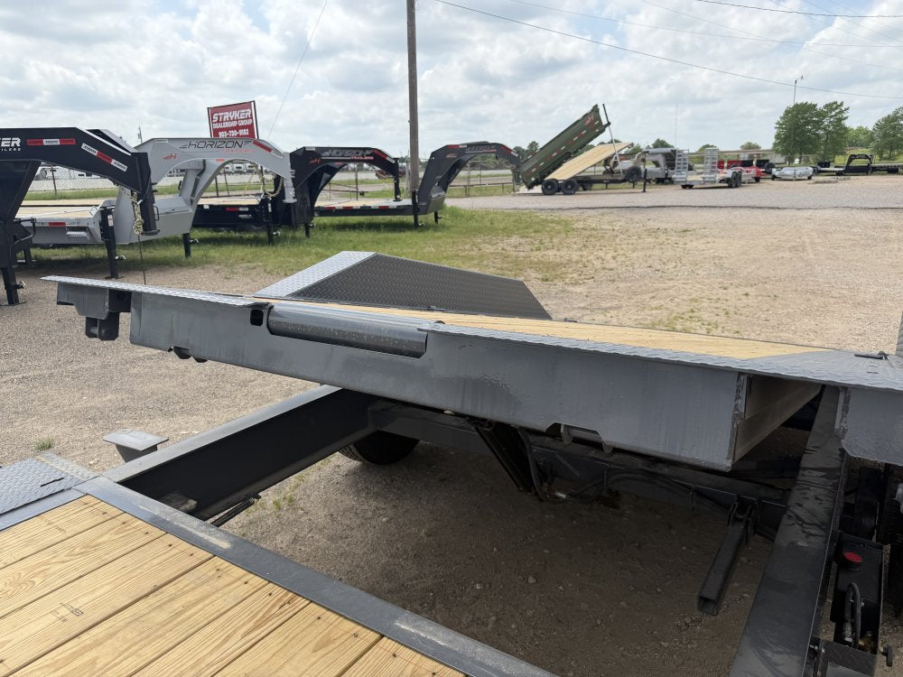 22' Horizon HET Bumper Pull Equipment Tilt Trailer Drive Over Fenders - (2) 10K Axles 0f-456